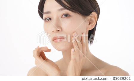 美圖擔心麻煩中間女性 85089201