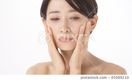 Beauty image worried trouble middle female 85089210