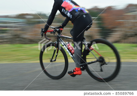 Bicycle road race 85089766