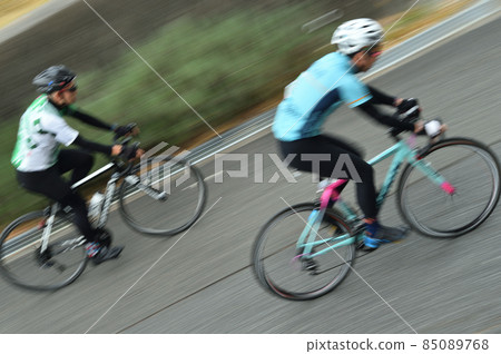 Bicycle road race 85089768