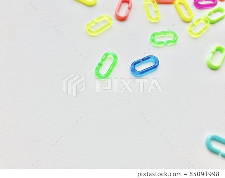 Colorful plastic chain 85091998