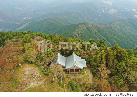 Sasayama Shrine, Ainan Town, Ehime Prefecture 85092682