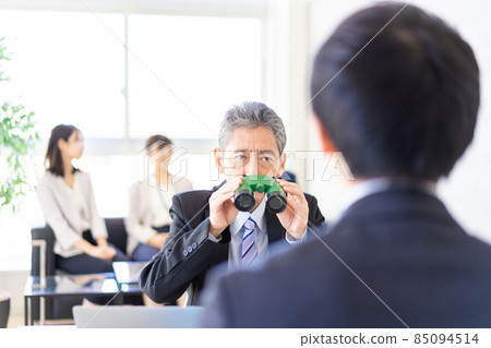 Managers who identify human resources Managers who identify human resources 85094514