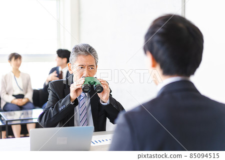 Managers who identify human resources Managers who identify human resources 85094515
