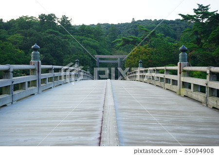 Ise Jingu Naiku Ujibashi 85094908