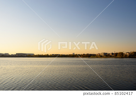 埼玉，大神控制池和黃昏的風景 85102417