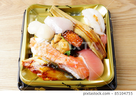 Nigiri sushi Japanese food 85104755