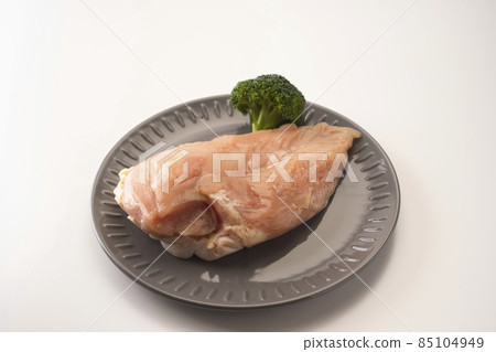 Chicken breast, raw chicken, reasonable and healthy ingredients Chicken breast, raw chicken, reasonable and healthy ingredients 85104949