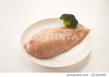 Skinned chicken breast, raw chicken, reasonable and healthy ingredients Skinned chicken breast, raw chicken, reasonable and healthy ingredients 85104995