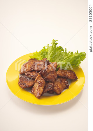 人人都愛的紅燒咖哩味雞胸肉，好吃又好做 85105004