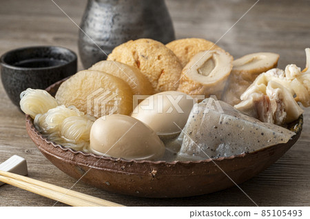 Hot oden 85105493