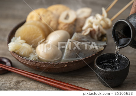 Hot oden and sake Hot oden and sake 85105638