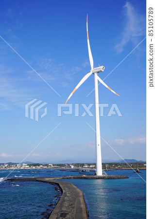 Wind power 85105789
