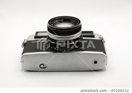 Old film camera 85108212