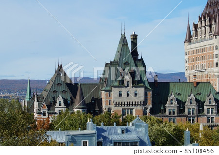 Quebec City Scenery seen from Quebec Fortress 85108456