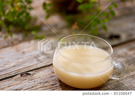 Korean traditional liquor Makgeolli Korean traditional liquor Makgeolli 85108847