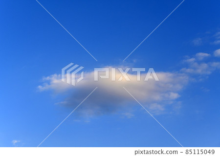 Blue sky and clouds Background material 85115049