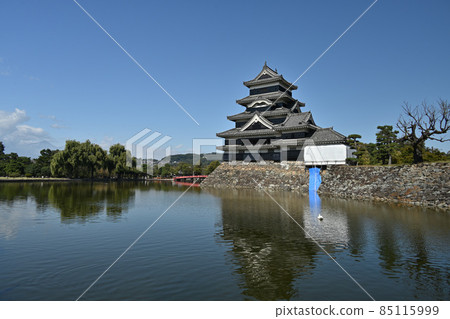 National treasure Matsumoto Castle, the oldest in Japan as a five-storied castle tower, the symbol of Matsumoto National treasure Matsumoto Castle, the oldest in Japan as a five-storied castle tower, the symbol of Matsumoto 85115999