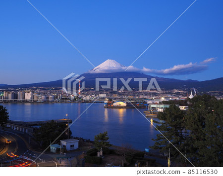 Shizuoka Prefecture Tagonoura Night View December Shizuoka Prefecture Tagonoura Night View December 85116530
