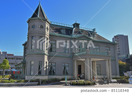 Old Fukuoka Prefectural Public Hall Takariban 85118348