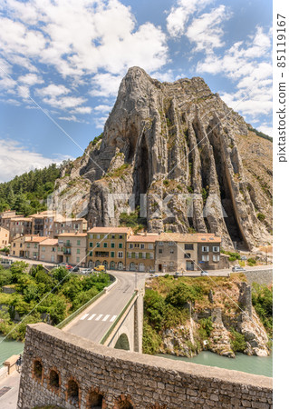 The Rocher de La Baume above the Durance at Sisteron in Provence. France, Europe. Print, poster, HD. 85119167
