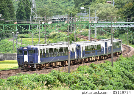 信越本線越後湯澤石打JR東木葉40系越野修*倉 信越本線越後湯澤石打JR東木葉40系越野修*倉 85119754