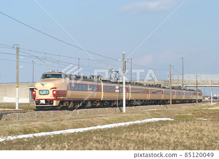 北陸本線 加賀笠間三河 JR 西 485 系列 A05 編隊（京都）雷町 85120049