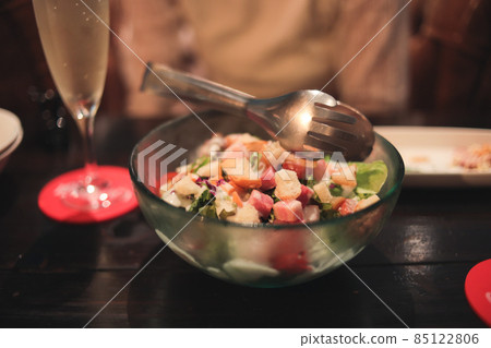 Fashionable and delicious Caesar salad [anniversary dishes] 85122806