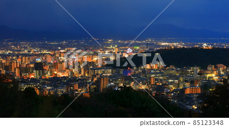 [Ehime Prefecture] Night view of Matsuyama city area 85123348