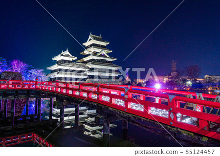 松本城的投影圖[長野縣] 85124457