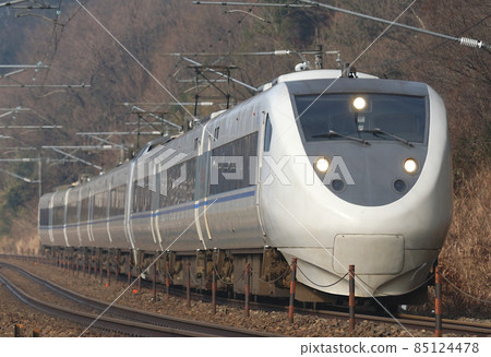 Hokuriku Main Line Tsubata-Kurikara JR West 68 series W12 formation + W02 formation (Kanazawa) Hakutaka 85124478