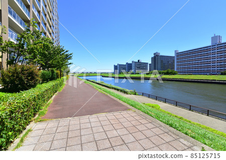 東京隅田川的風景 85125715