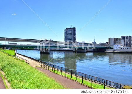 2021年東京隅田川風光 85125983
