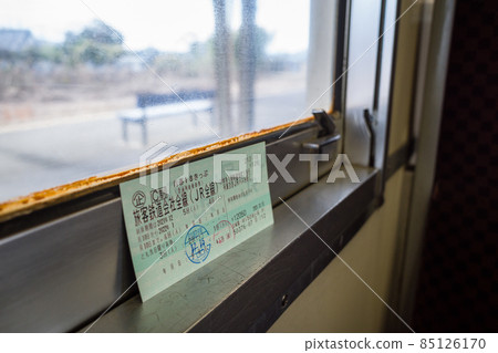 使用青春 18 號車票,在本地線路上悠閒地乘坐火車 使用青春 18 號車票,在本地線路上悠閒地乘坐火車 85126170