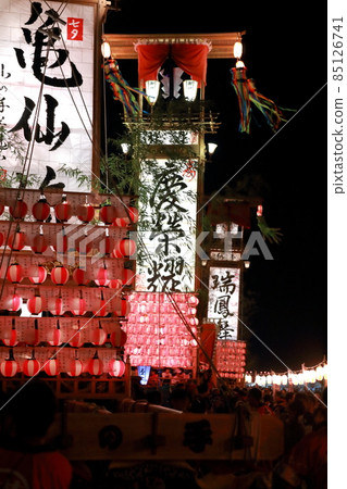 代表能登切子祭的英雄祭典(石川縣珠洲市能登半島法隆七夕切子祭) 代表能登切子祭的英雄祭典(石川縣珠洲市能登半島法隆七夕切子祭) 85126741