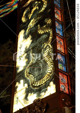 A heroic festival that represents the Kiriko Festival in Noto (Horyu Tanabata Kiriko Festival, Noto Peninsula, Suzu City, Ishikawa Prefecture) A heroic festival that represents the Kiriko Festival in Noto (Horyu Tanabata Kiriko Festival, Noto Peninsula, Suzu City, Ishikawa Prefecture) 85126838