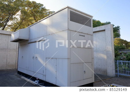 安裝在戶外的柴油發電機 85129149