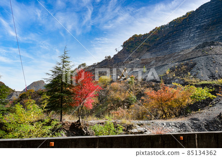 Quarrying factory for earth and stone Quarrying factory for earth and stone 85134362