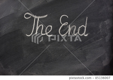 The end on blackboard The end on blackboard 85136007