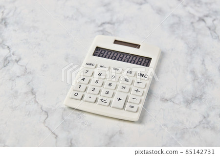 White calculator 85142731