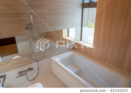 Half unit bath using cypress board Bathroom 85144203