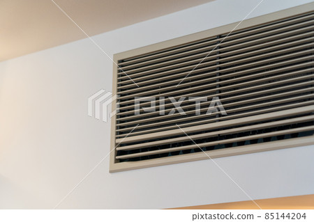 Wall skein air conditioner 85144204