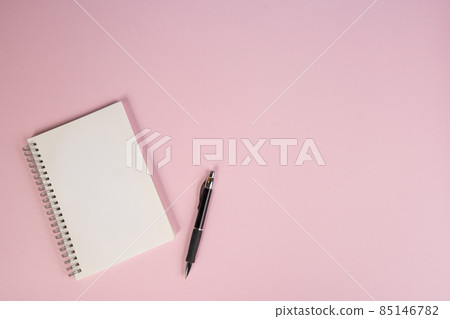 Notepad and a pen Notepad and a pen 85146782