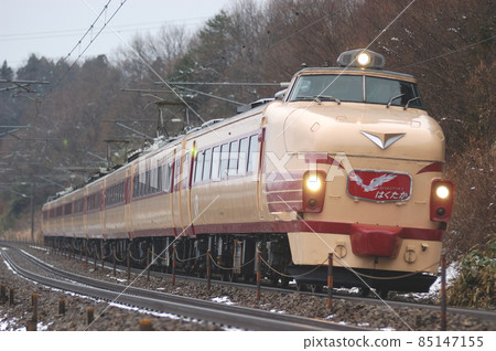 Hokuriku Main Line Tsubata-Kurikara JR West 489 series H01 organization (Kanazawa) Hakutaka 85147155