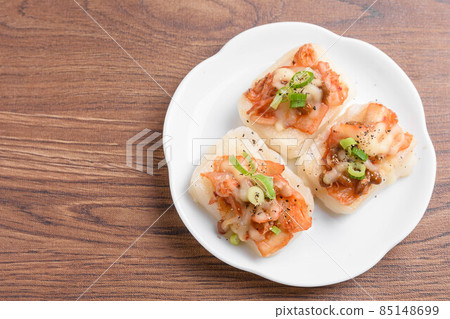 Kimchi Natto Mochi Pizza Kimchi Natto Mochi Pizza 85148699