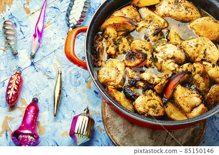 Pieces of chicken fillet in oranges. Pieces of chicken fillet in oranges. 85150146