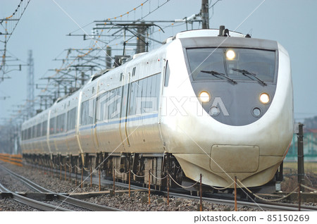 北陸本線三河加賀笠間JR西681系列W12+T35+T26編隊(金澤)雷鳥 北陸本線三河加賀笠間JR西681系列W12+T35+T26編隊(金澤)雷鳥 85150269