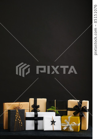Background with Christmas Presents Background with Christmas Presents 85151076