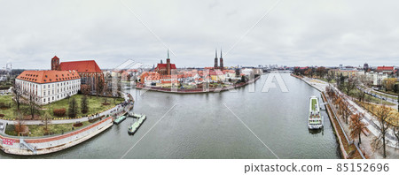 Cityscape of Wroclaw panorama in Poland, aerial view Cityscape of Wroclaw panorama in Poland, aerial view 85152696