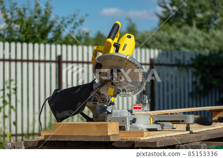 miter saw with yellow body miter saw with yellow body 85153336